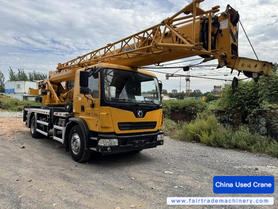 Buy XCMG XCT12L4 Used Crane / 2 Buy XCMG XCT12L4 Used Crane / 2